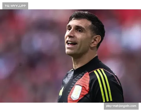 马丁内斯三球扛起哈森姆进攻 个人能力难掩团队困境